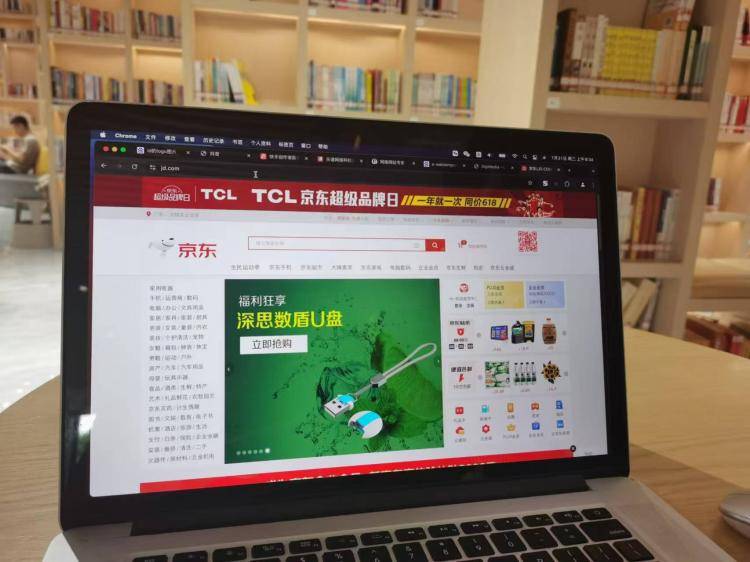 手工羽毛扇網(wǎng)站如何憑借傳統(tǒng)工藝傳承擴(kuò)大流量？同行都是怎么做的？
